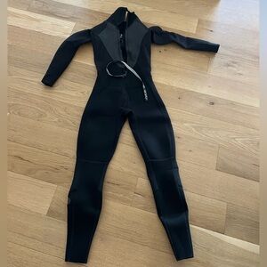 Rip curl wetsuit